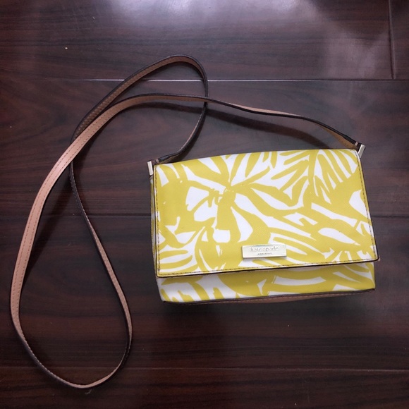 Kate Spade Cross Body Bag - Picture 3 of 6